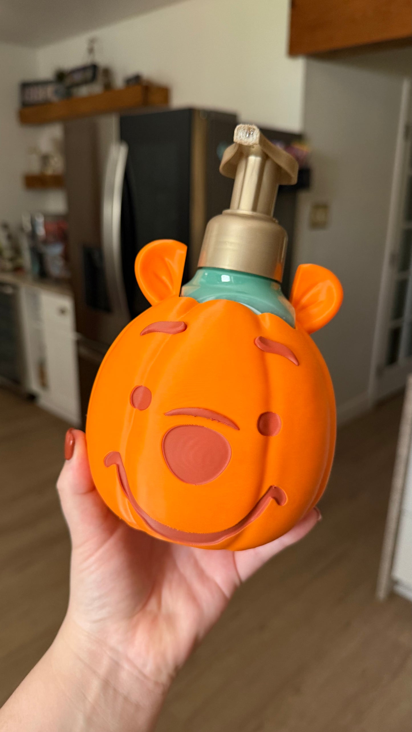 Pooh Pumpkin Soap Holder