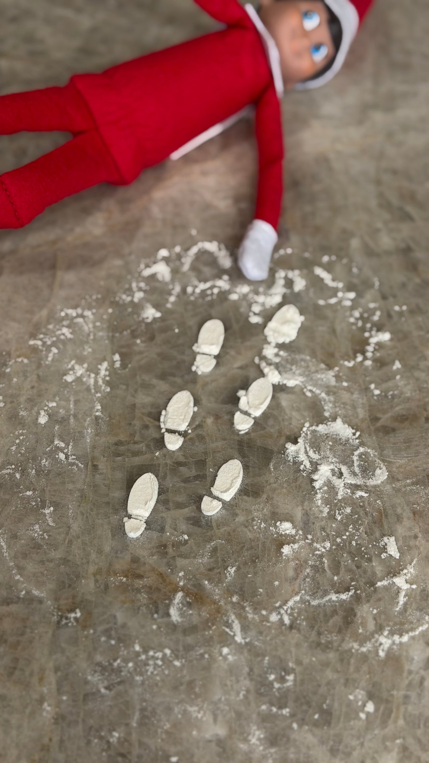 Elf Footprint Snow Stencil Tool