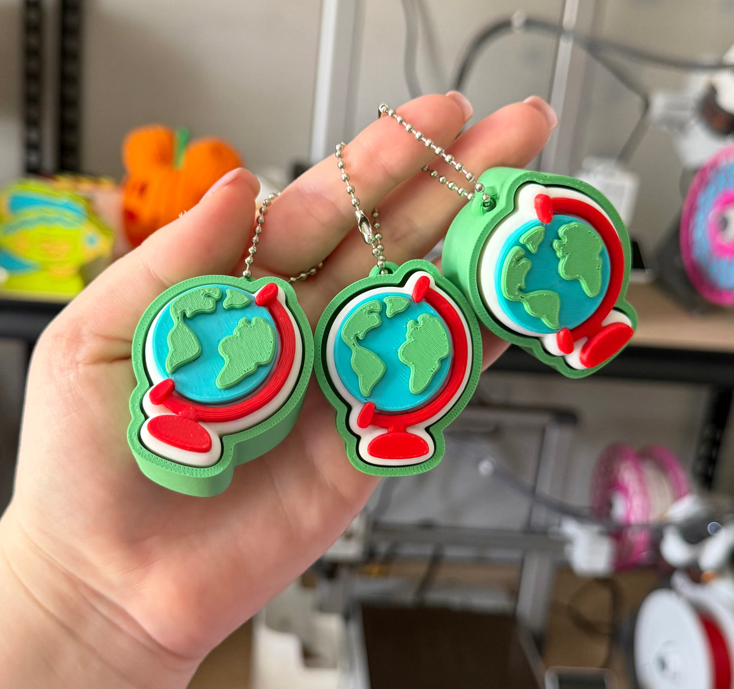 "Around the World" Teacher Fidget Clicker