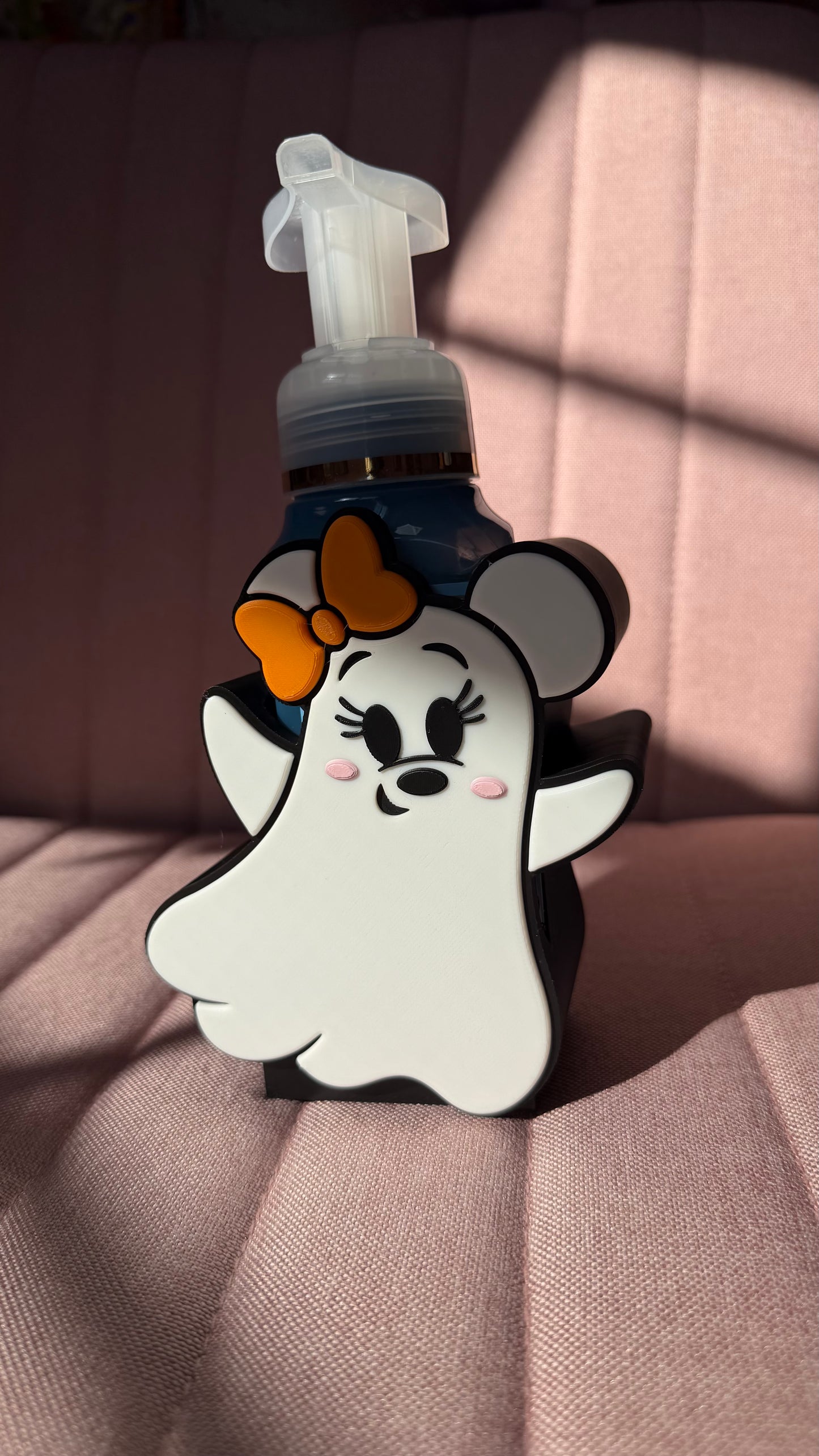 Spooky Season Mouse Soap Holder