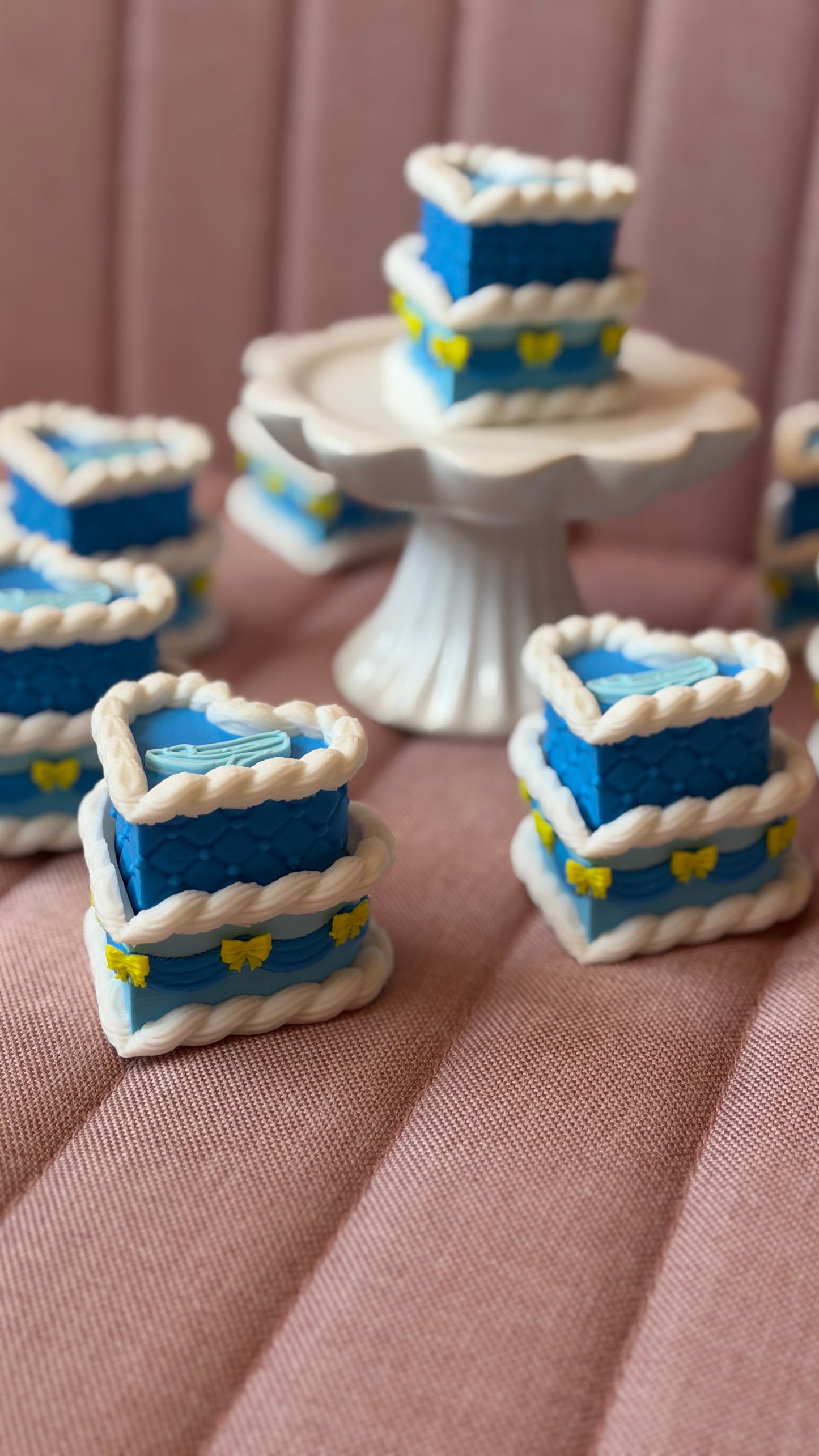 Cinderella Tiered Cake Fidget Clicker