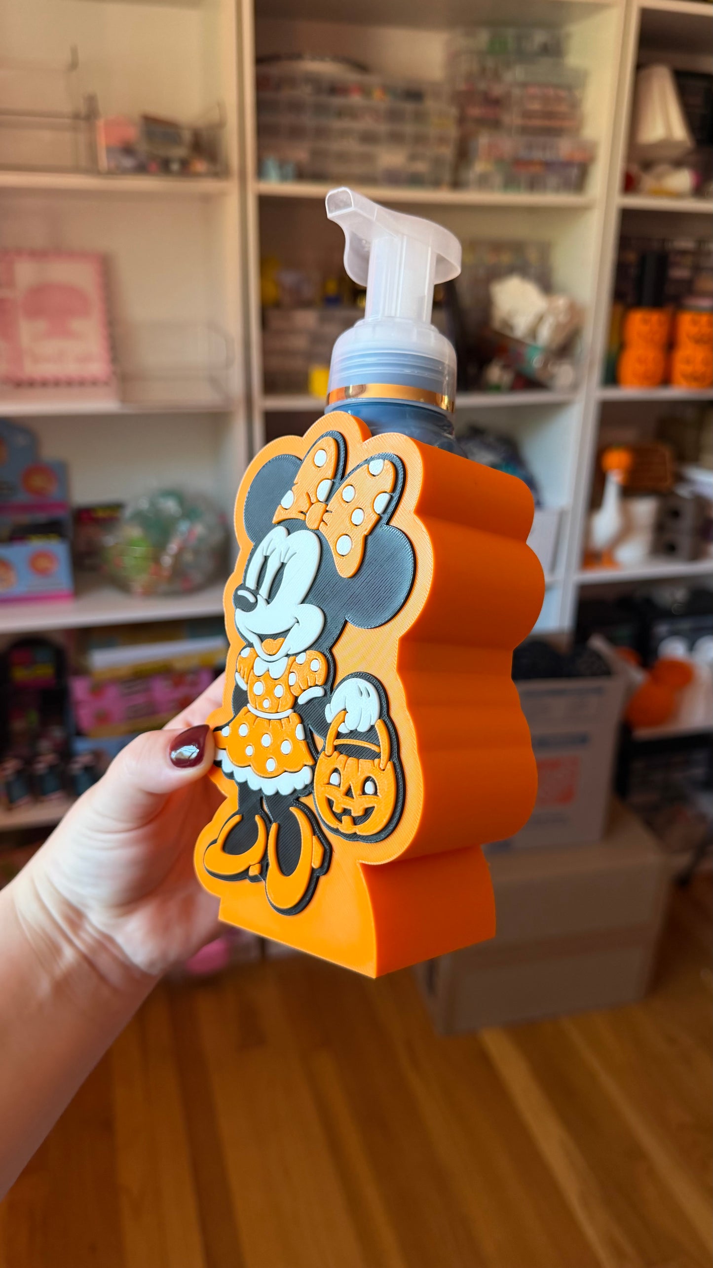 Spooky Minnie Halloween Soap Holder
