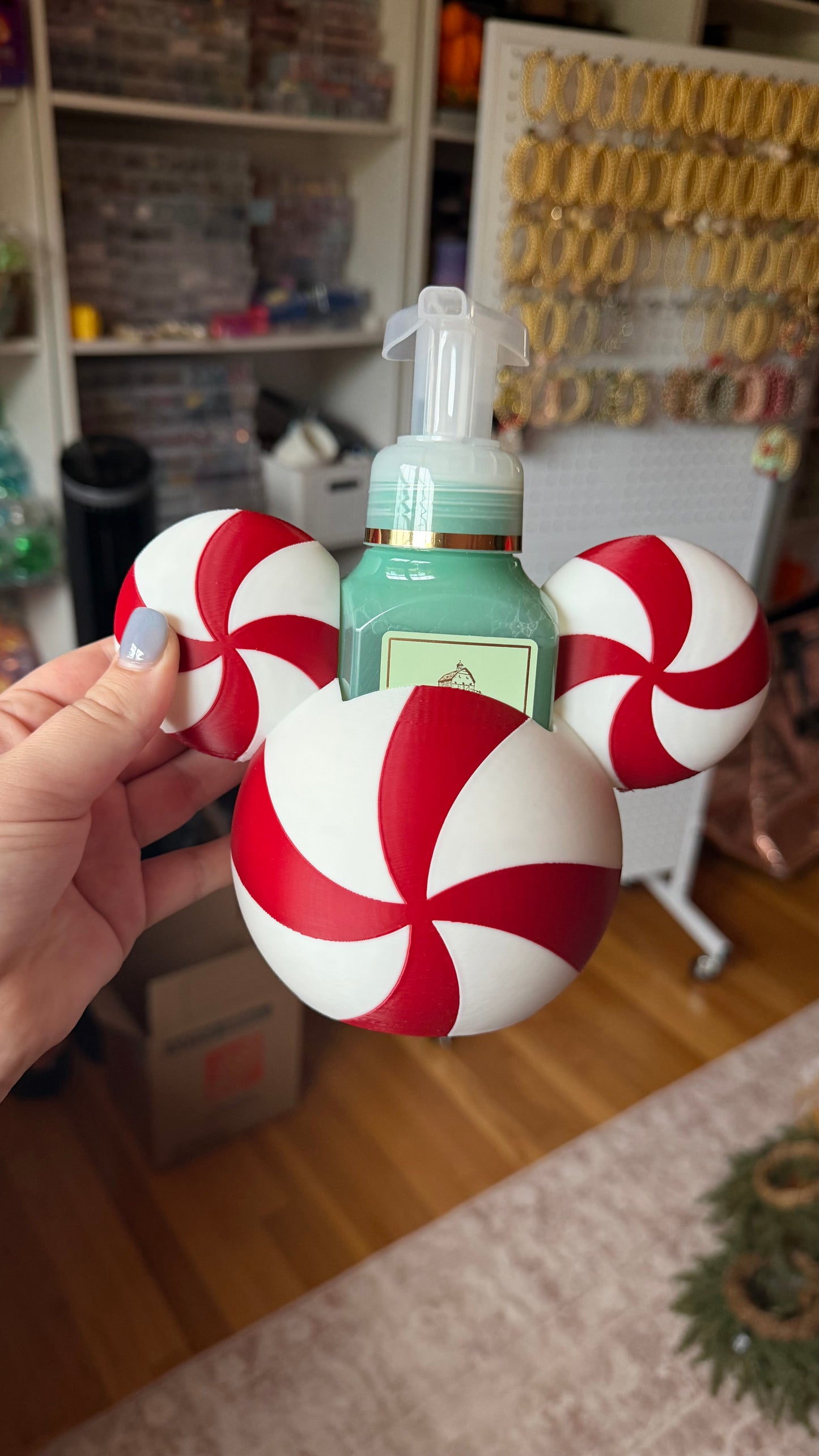 Peppermint Candy Mouse Soap Holder