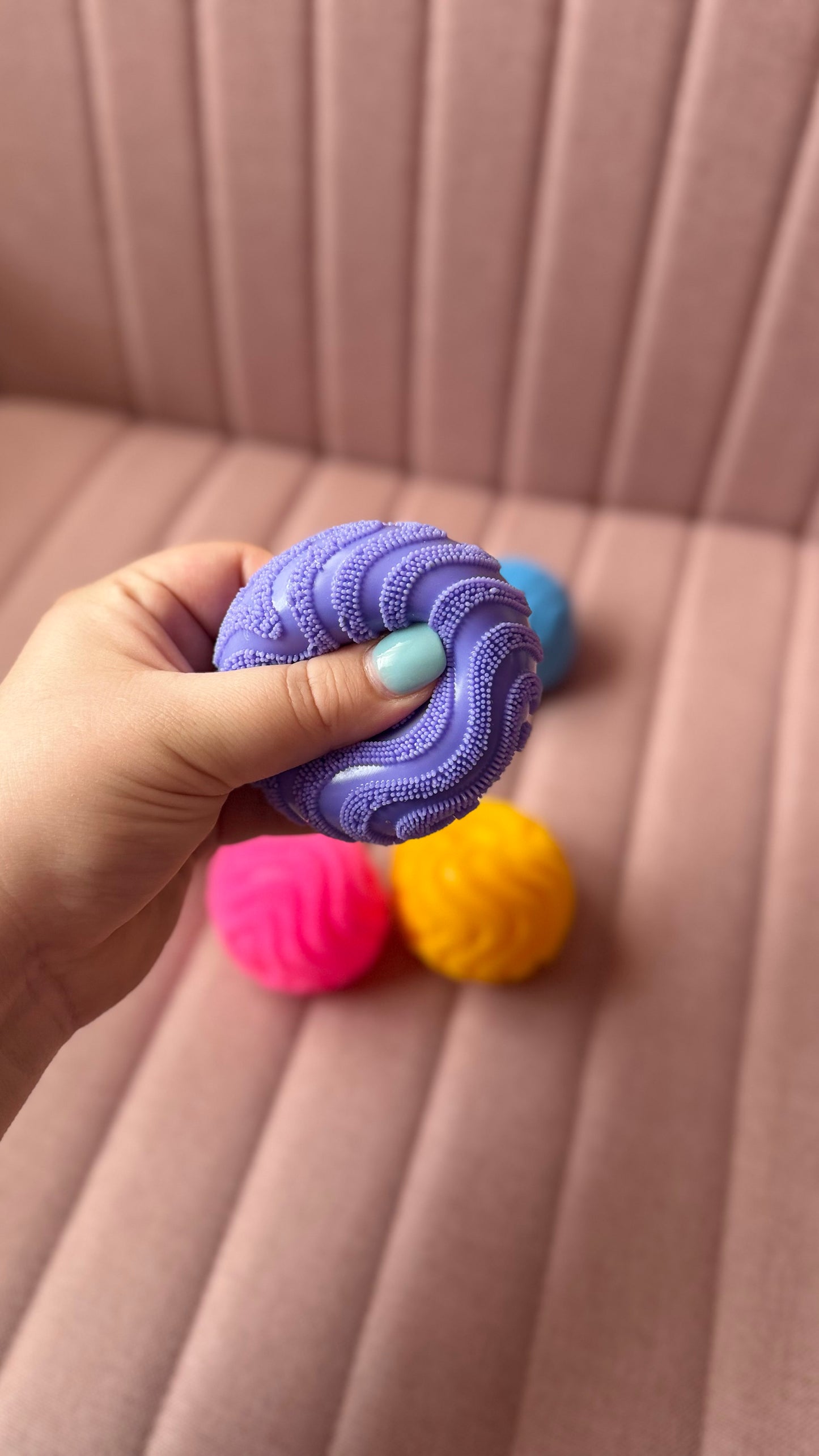 Fuzzy Ball Squish