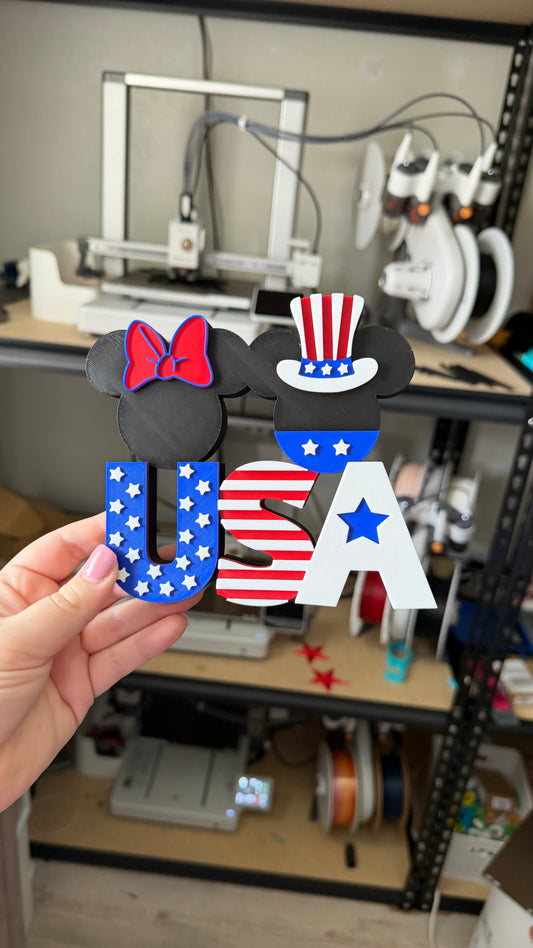 Mickey & Minnie Patriotic USA Standing Decor