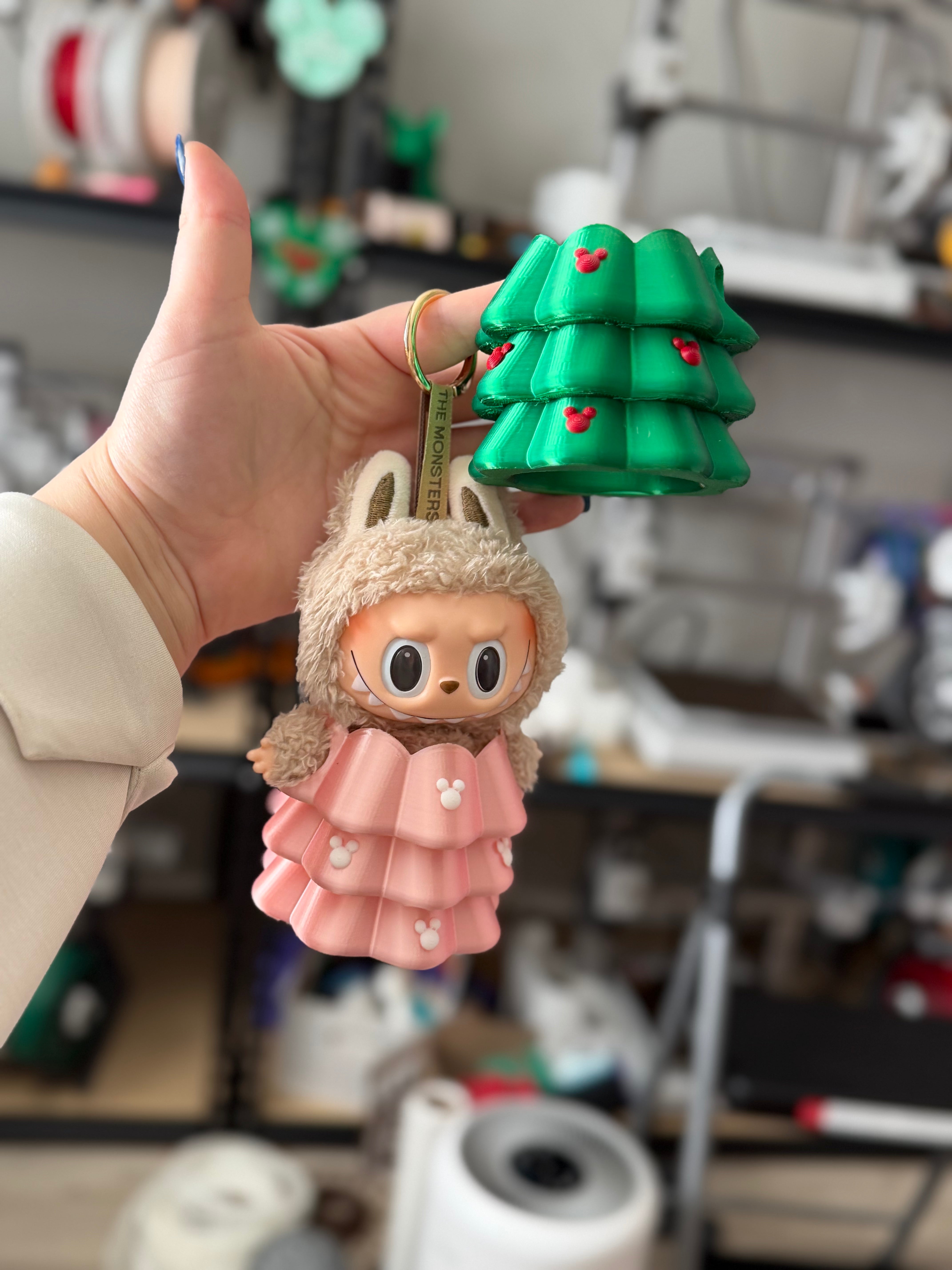 LABUBU Christmas Tree Outfit – Blissful Beads Company