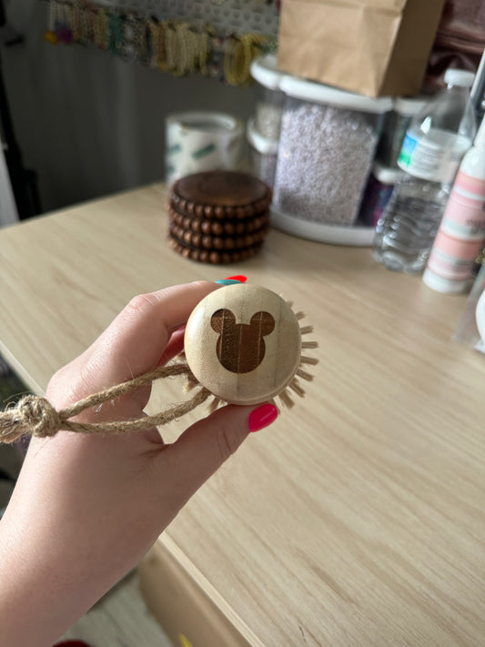 Magical Mouse Pot Scrubber