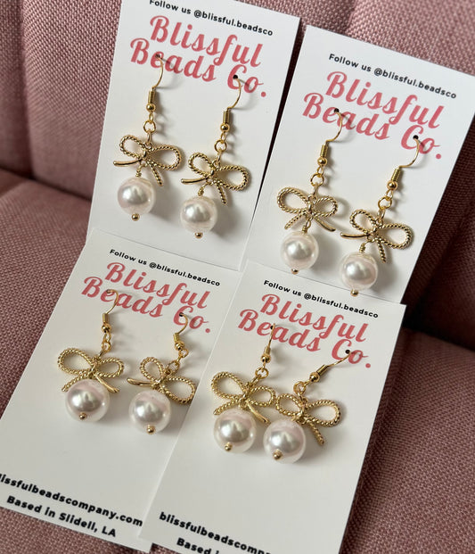 Pearl Bow Lightweight Dangles